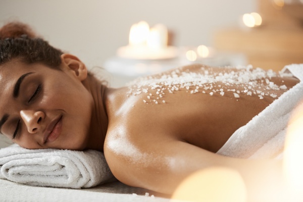 massage-californien-naturel-gommage