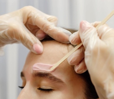 epilation-visage-sourcils-duvet-levres-menton